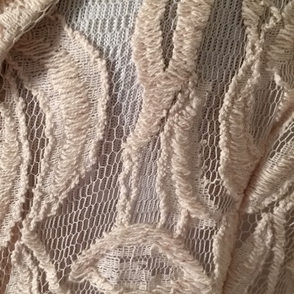 Trending Now Chennault Lace Jacket PM - Picture 3 of 6